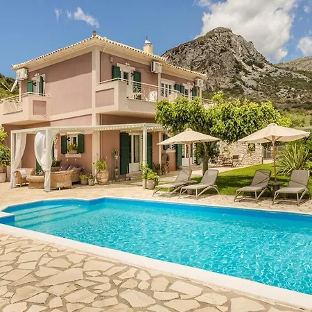 Aspasia Villa *