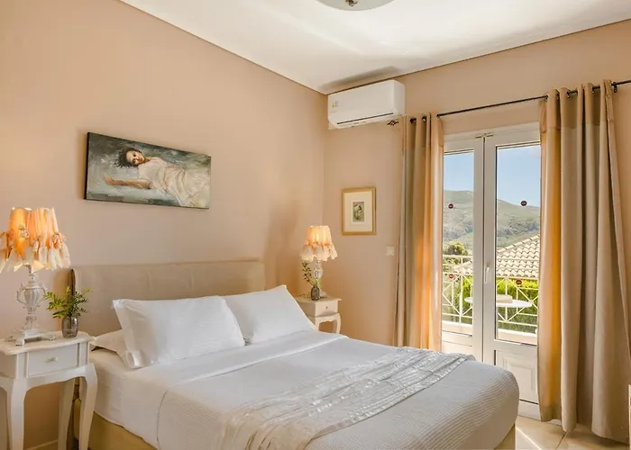 فيلة Aspasia كاتيليوس